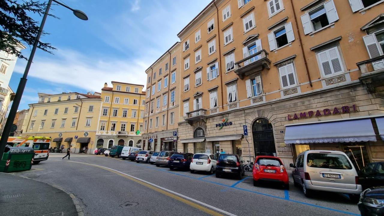 Апартаменты Ospitale 7 Триест Экстерьер фото
